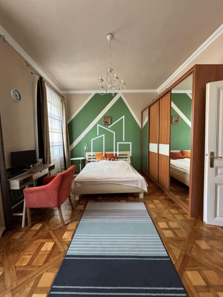 Продаж 3-квартири / пр-т Шевченка Тараса, Галицький район, Львів