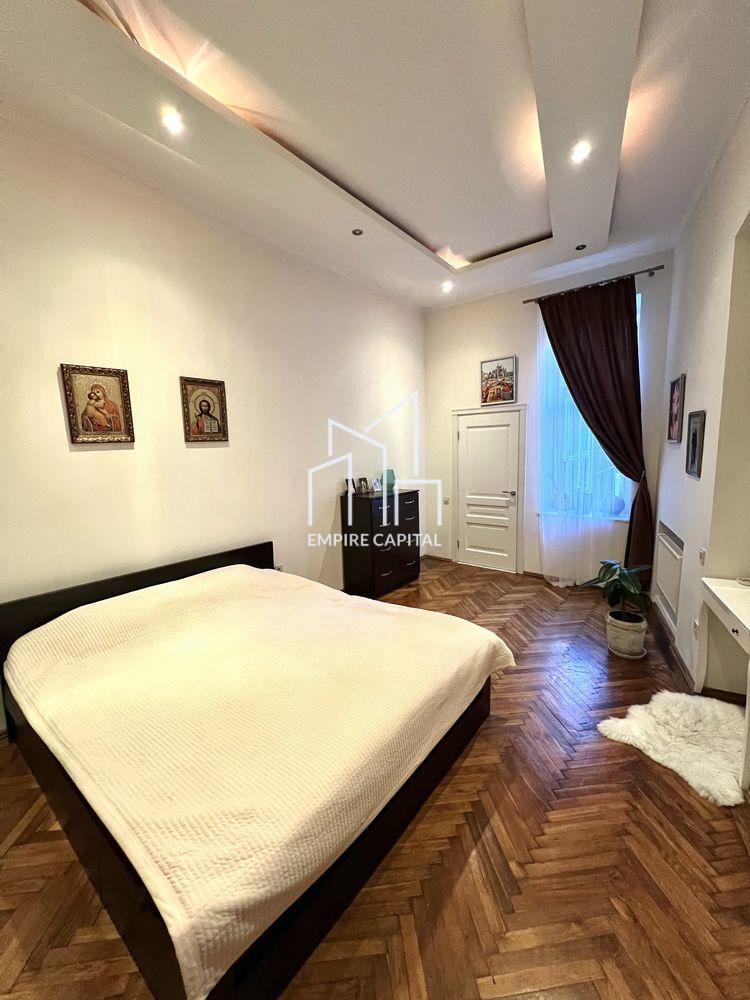 Продаж / Квартира / Богомольця, академіка, Личаківський район, Львів