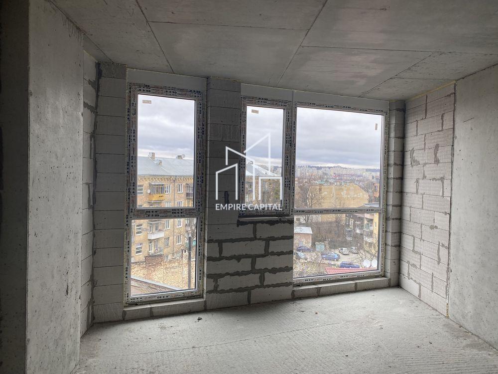Продаж квартири, вул.Хмельницького Богдана Шевченківський р-н