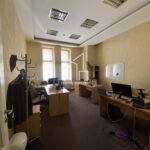 Оренда комерційного приміщення,вул. Валова