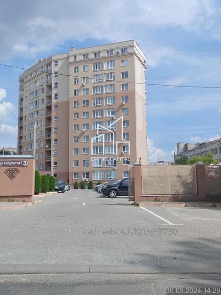 Продаж квартири по вул.Підстригача