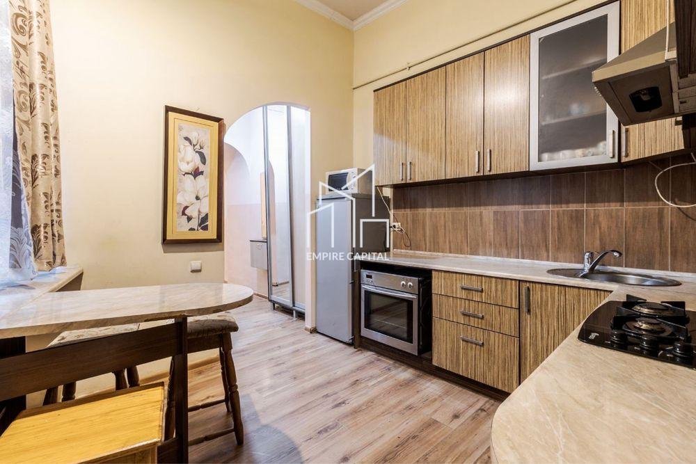 Продаж 2-кім квартири по вул. Дорошенка