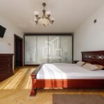 Продаж 2-кім квартири пр.Червоної Калини