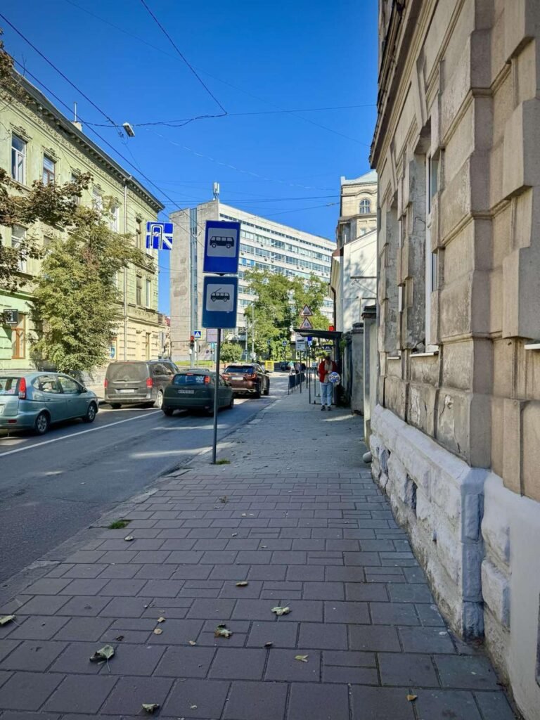 Оренда комерційного приміщення вул.Антоновича 7