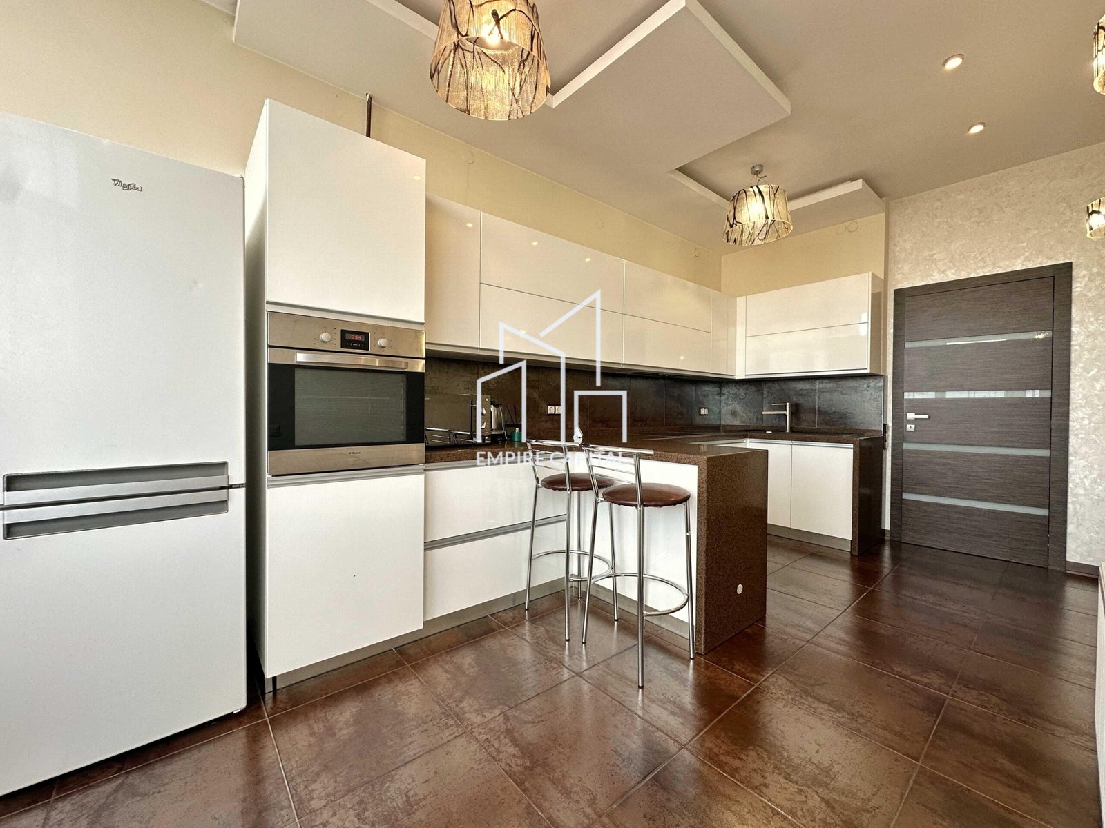 Оренда 2-кімнатної квартири в новобудові вул. Караджича 29А