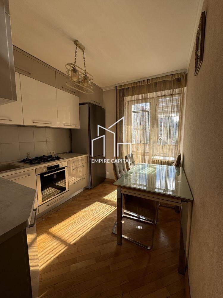 Затишна 2-к квартира з меблями та технікою | Сихівський р-н