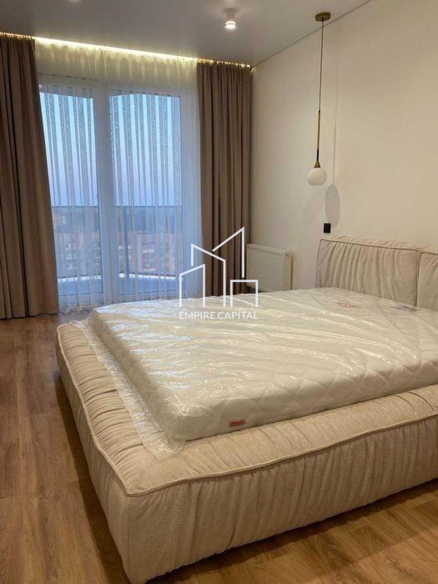 Продаж 2-кімнатної квартири в ЖК "Тіффані", вул. Пасічна