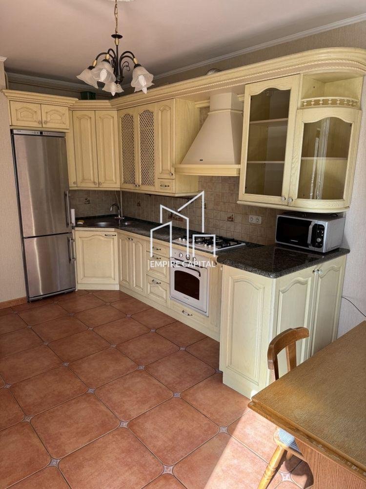 Оренда квартири по вул. Лукаша 3