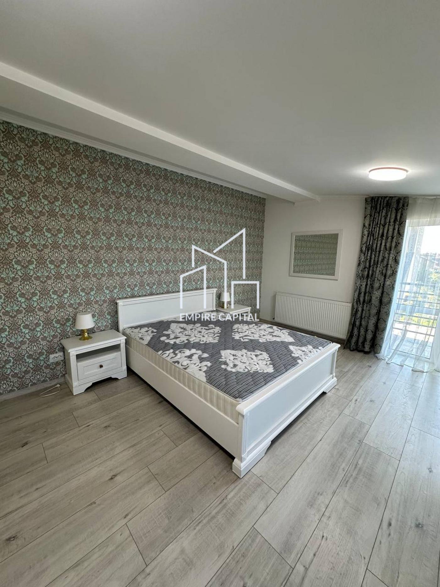 Будинок із терасою та гаражем | 137 м² |