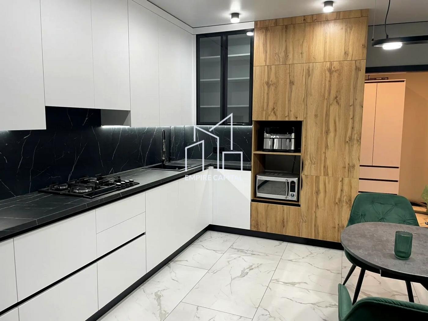 Оренда 2-кімнатної квартири по вул. Під Голоском