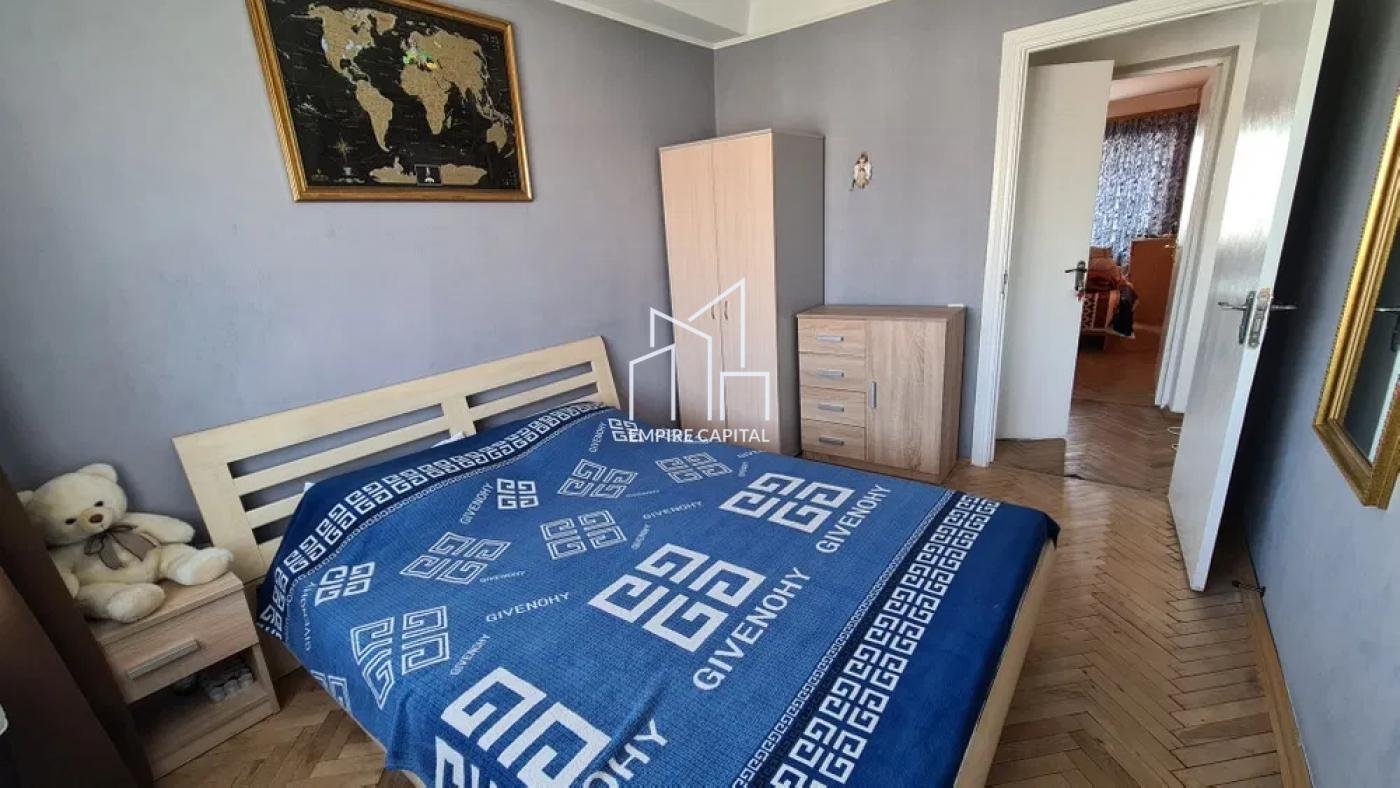 Продаж 3 кімнатно кватири вул. Чорновола