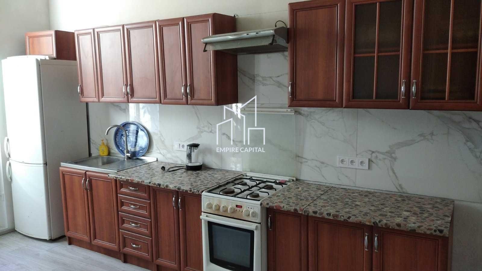 Продаж 3-к кватири по вул.Котляревського 83 м²