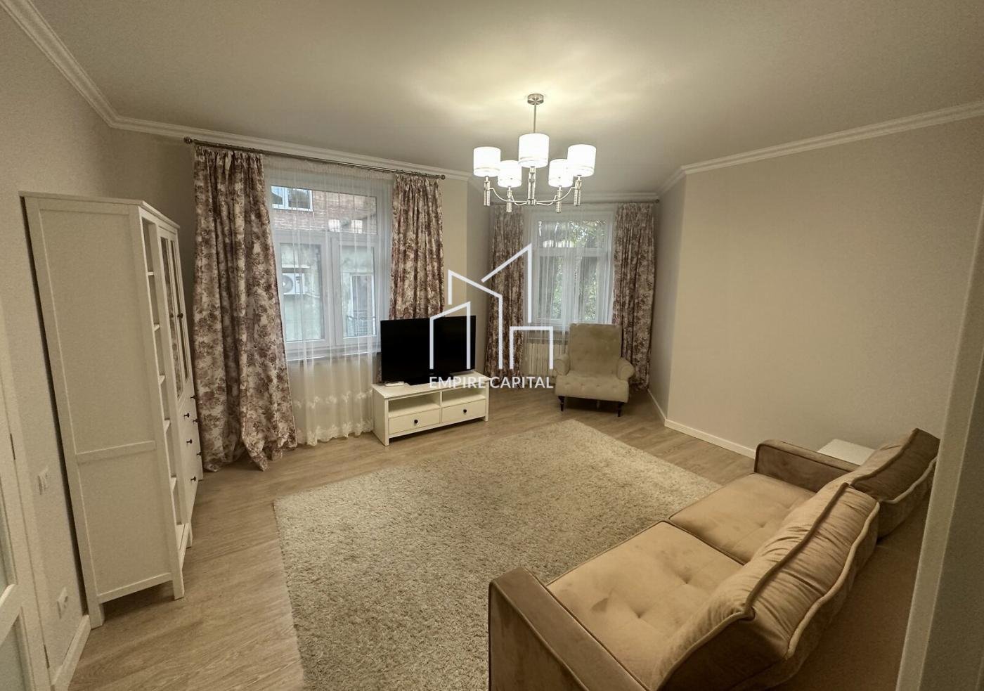 Оренда 2 кімнатної квартири,вул. Труша