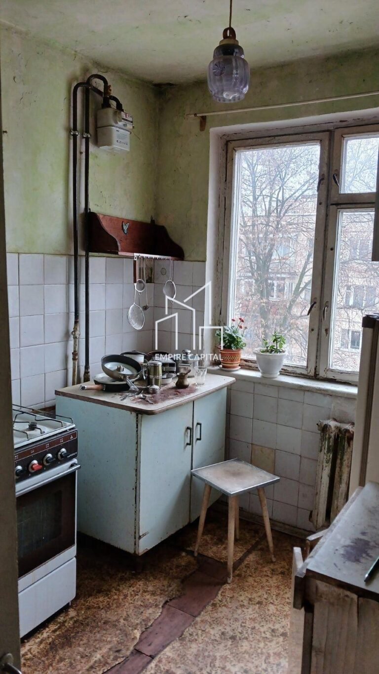 Продаж 3-к квартири по вул. Володимира Великого 62 м²