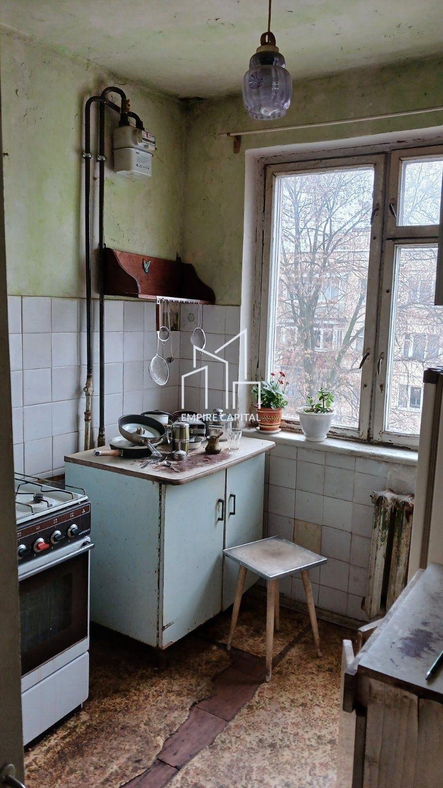 Продаж 3-к квартири по вул. Володимира Великого 62 м²