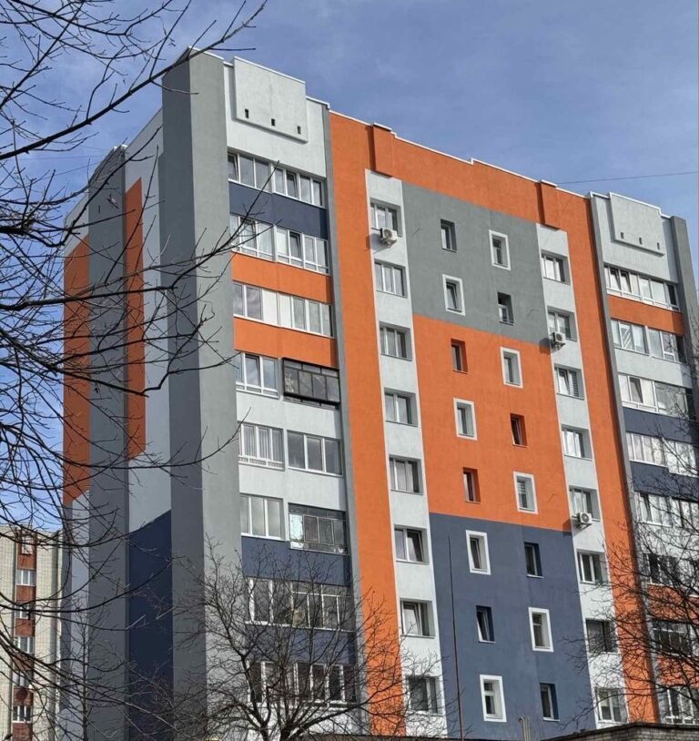 Продаж 3-кім квартири вул.Б.Хмельницького