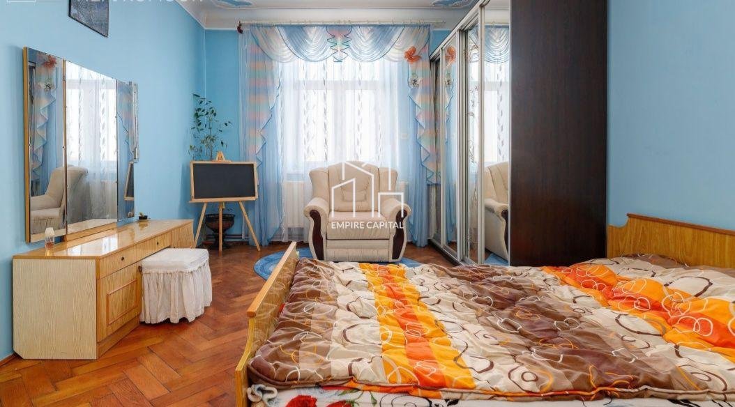 Продаж 2-к квартира, вул. Донецька 1