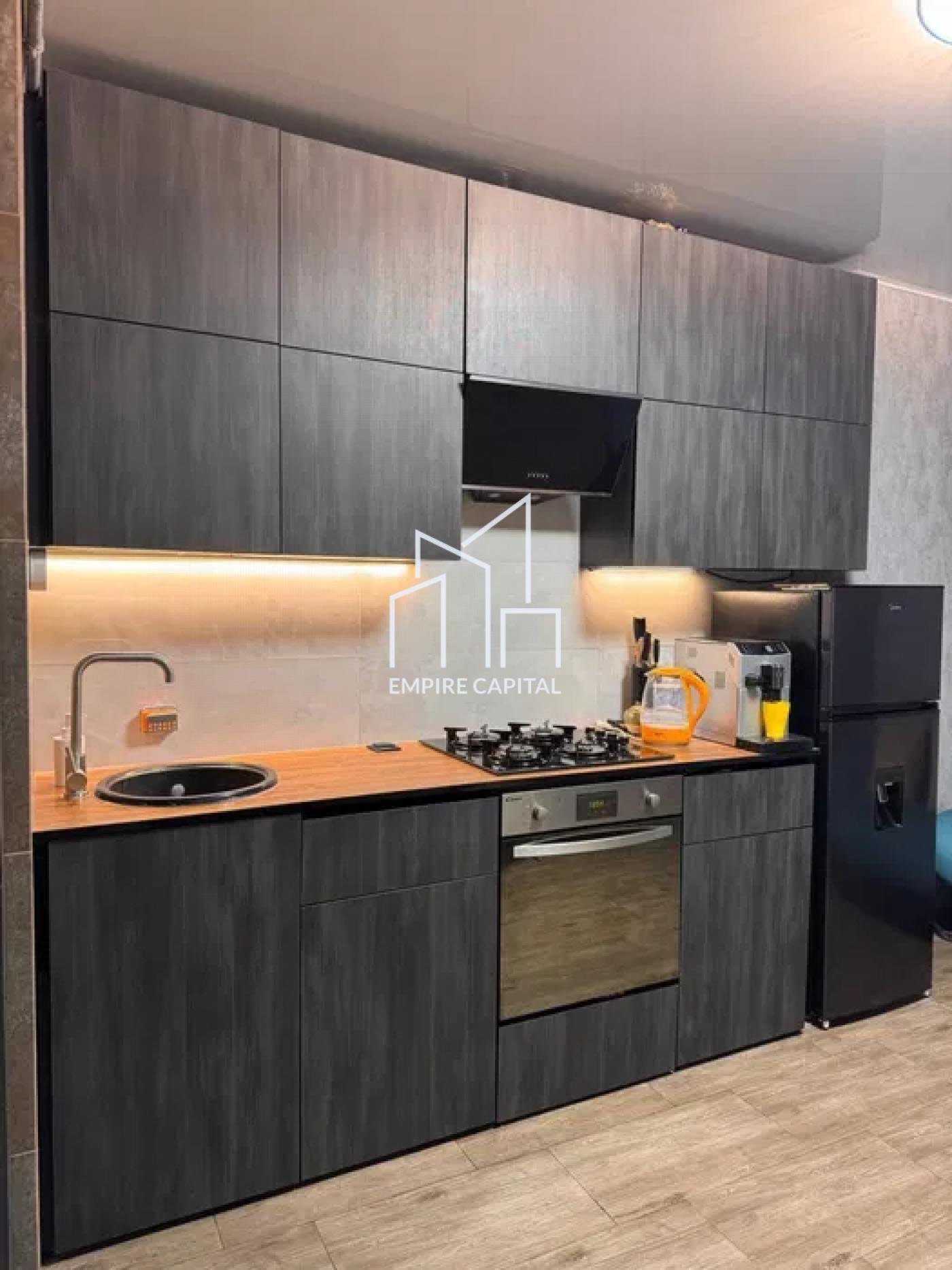 Продаж 1-к квартири по вул.Ленона Джона, 44м²