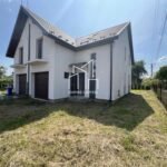 Котедж у Зимній Воді | 124 м² | Гараж, підвал, 3 спальні