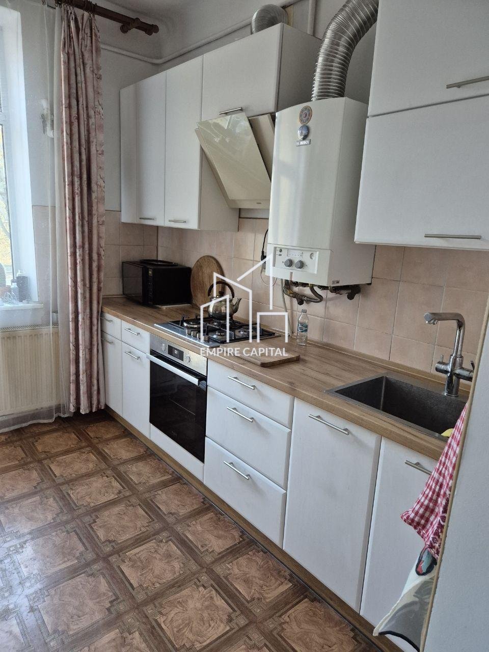 Продаж 3-к квартири по вул.Зарицьких, 75 м²