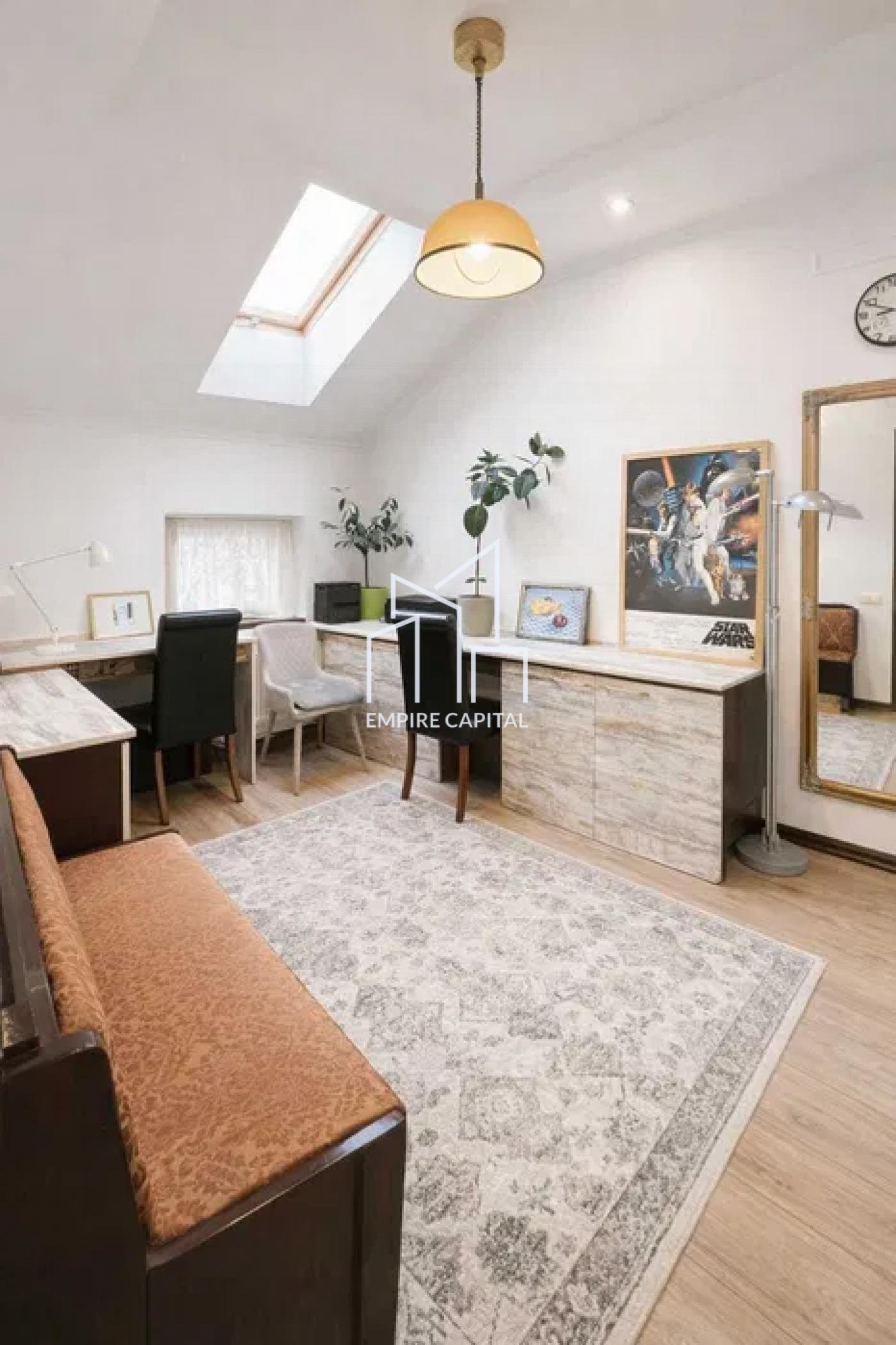 Продаж 5-кім квартири в центрі міста|Дворівнева квартира 115 м² + приватна територія