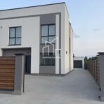 Особняк з ремонтом біля Львова | 148 м² + гараж | Бірки |