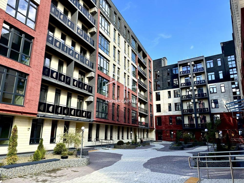 Продаж 4-к квартири по вул.Г.Чупринки, 158 м²