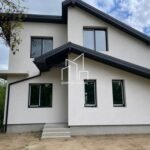 Продаж котеджу в Пасіках-Зубрицьких ,130 м²