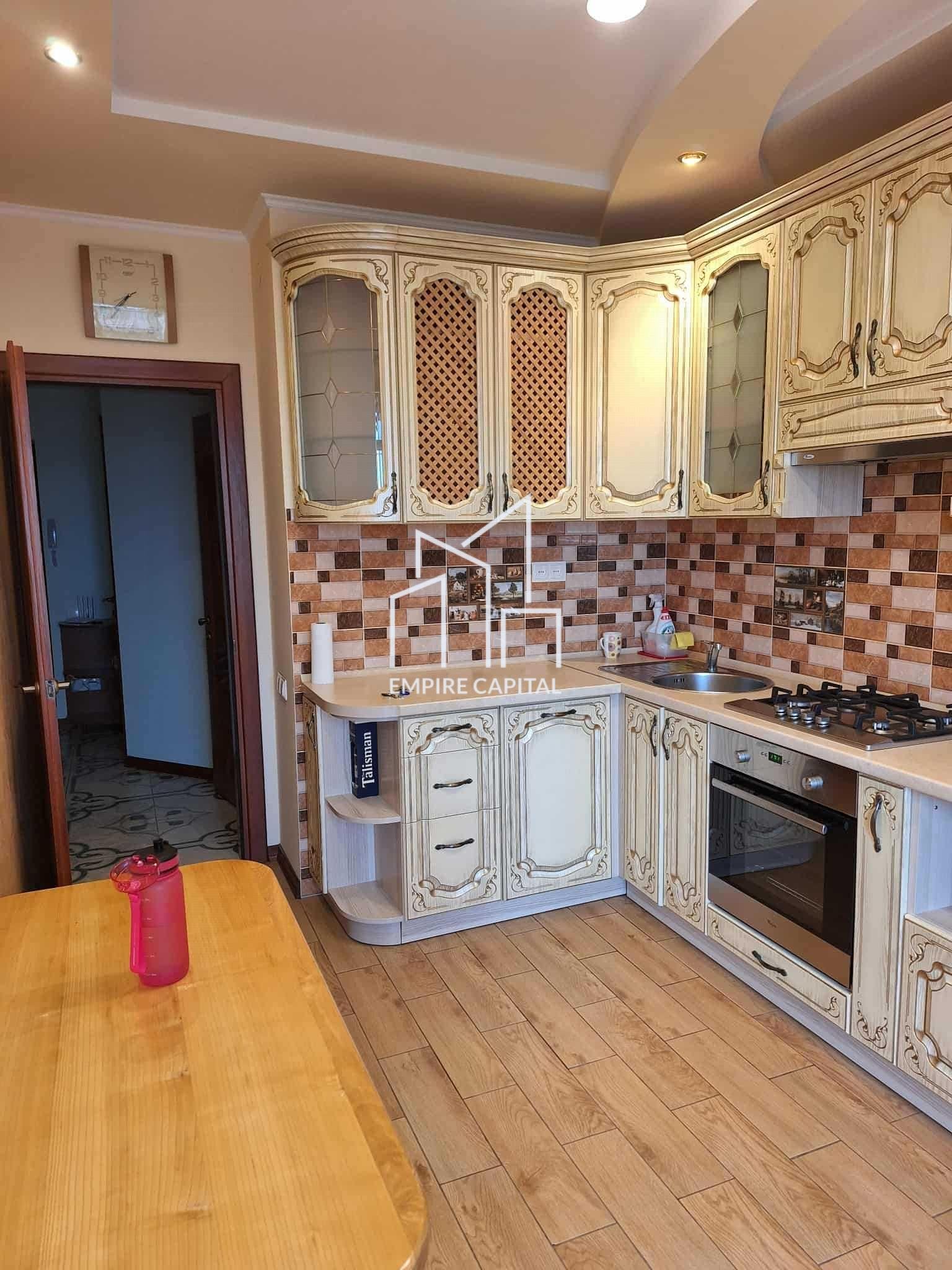 Оренда 2 кімнатної квартири вул.Б.Хмельницького с.Зубра