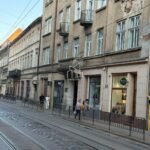 Продаж приміщення по вул. Дорошенка
