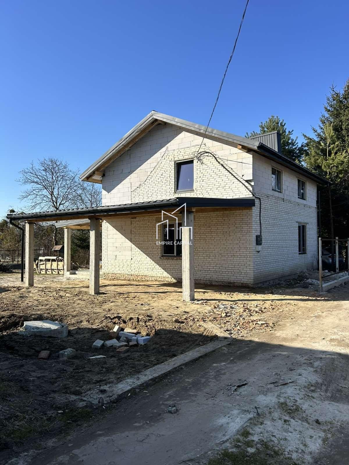 Продаж будинку по вул. Манежна