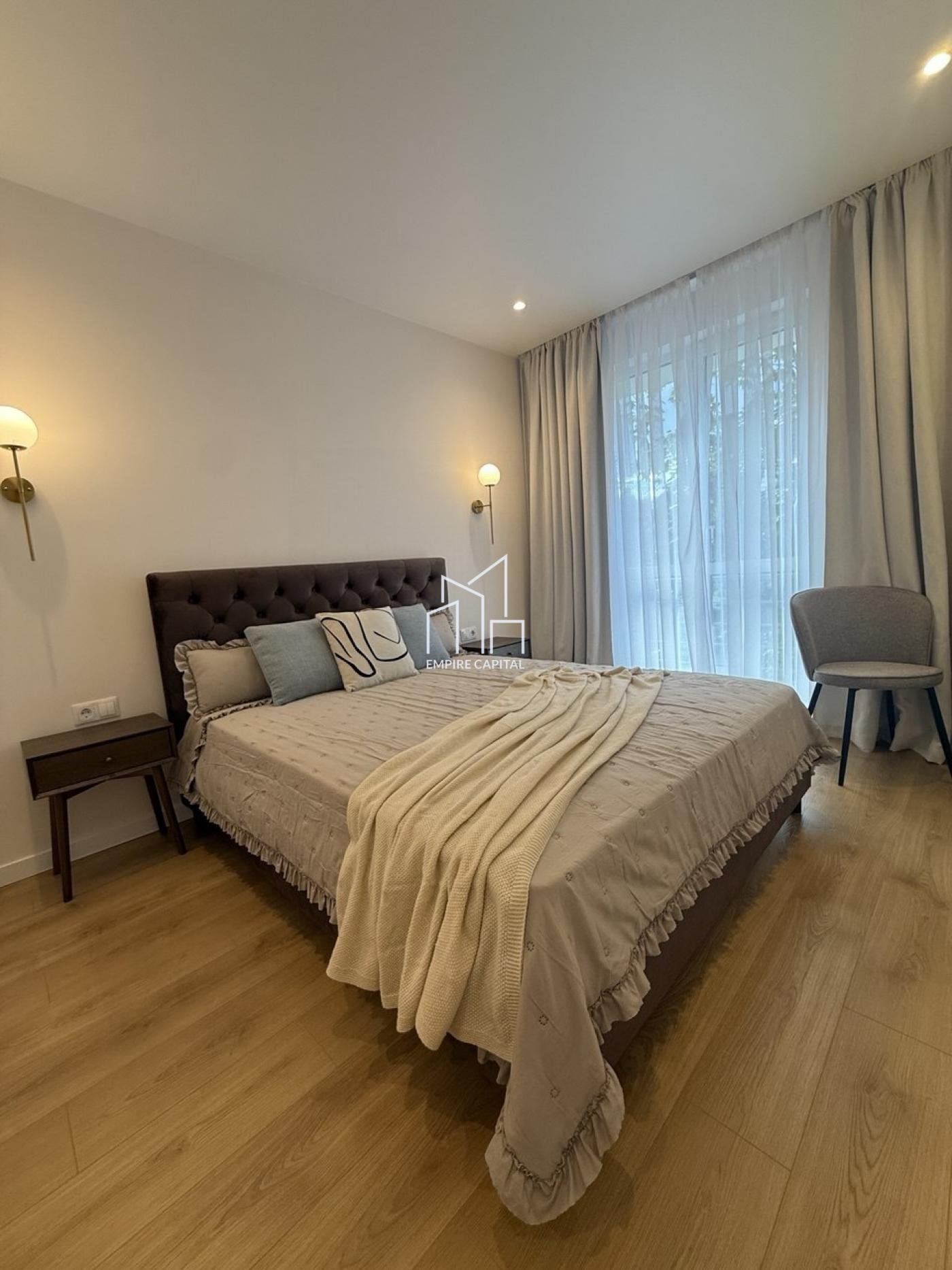 Продаж 2-к квартири по вул.Сахарова