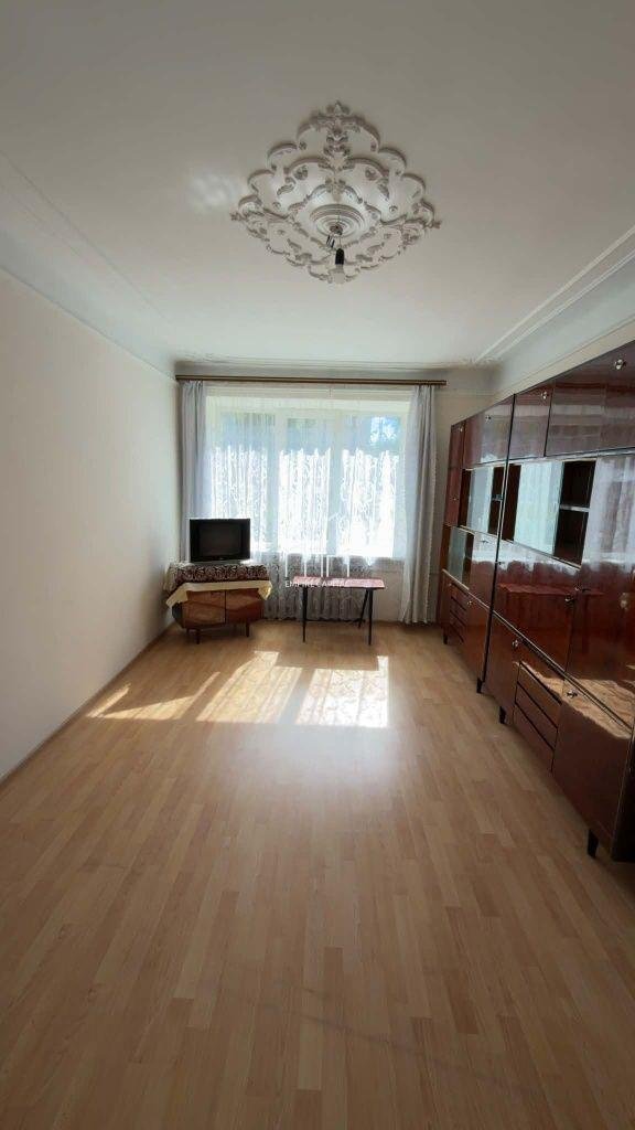 Продаж 2-к квартири по вул. Соколиній