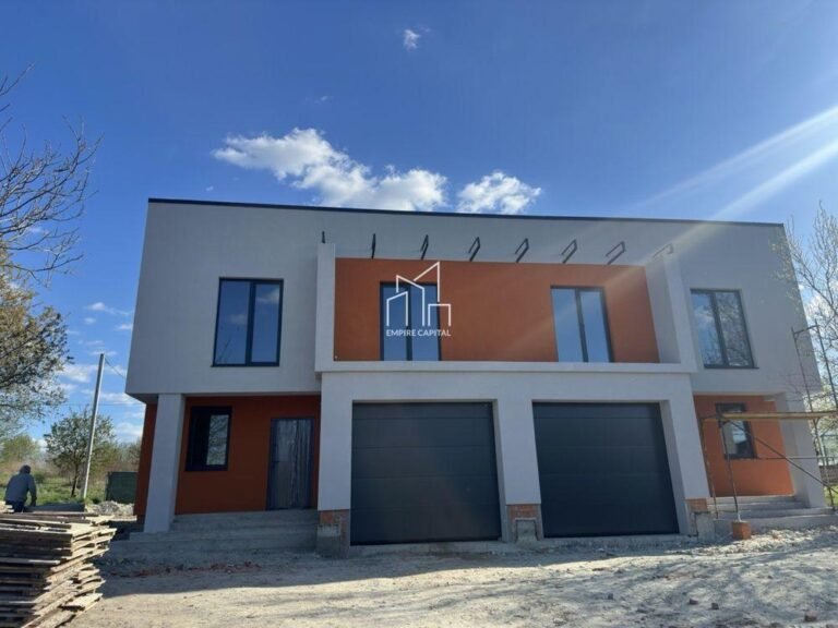 Продаж котеджів у с. Скнилів