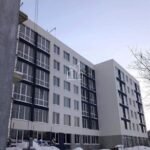 Продаж 1-к квартири по вул. Визвольна,57.3 м²