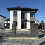 Продаж будинку у Зимній Воді