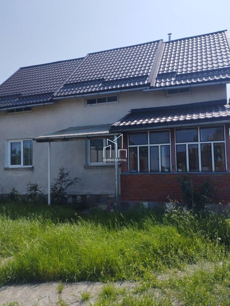 Продаж будинку з ділянкою в с. Милятичі