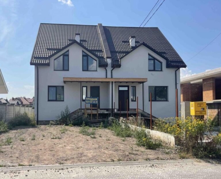 Продаж дуплексу в с.Сокільники