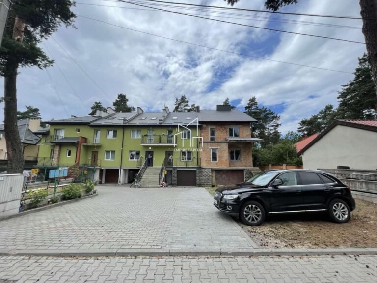 Продаж котеджу в Брюховичах